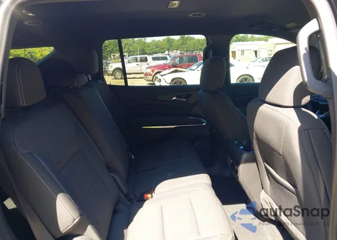 2024 Chevrolet Traverse Fwd Ls z USA, uszkodzony, nr VIN 1GNEREKS9RJ196719